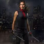 Élodie Yung é flagrada como Elektra no set de Demolidor Renascido